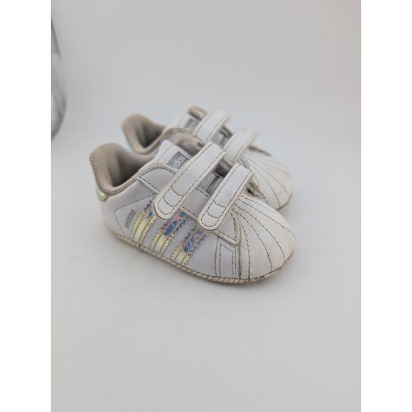 Adidas Baby Size 1k Superstar Crib Shoes Sneakers White Iridescent Silver 1 - Picture 1 of 8